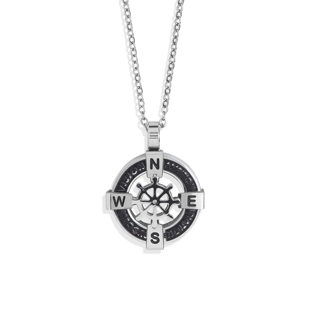 Collana in acciaio con pendente circolare in pvd e timone