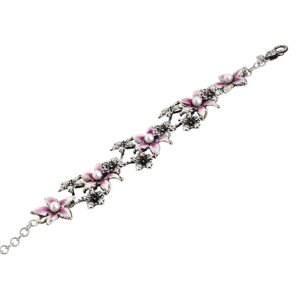 Bracciale in argento brunito con lilium dipinti e perle naturali