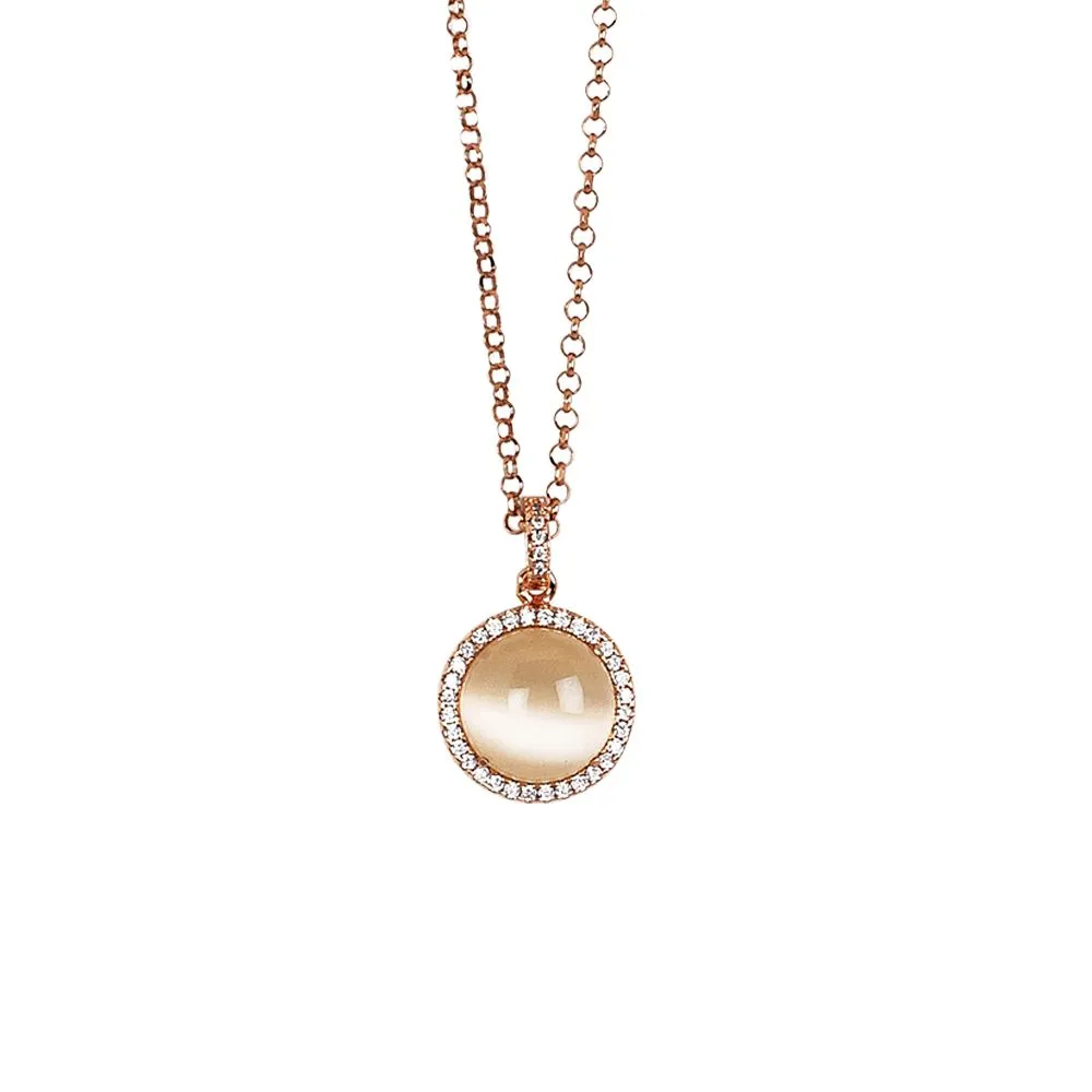 Collana lunga con cabochon beige gatteggiante e zirconi