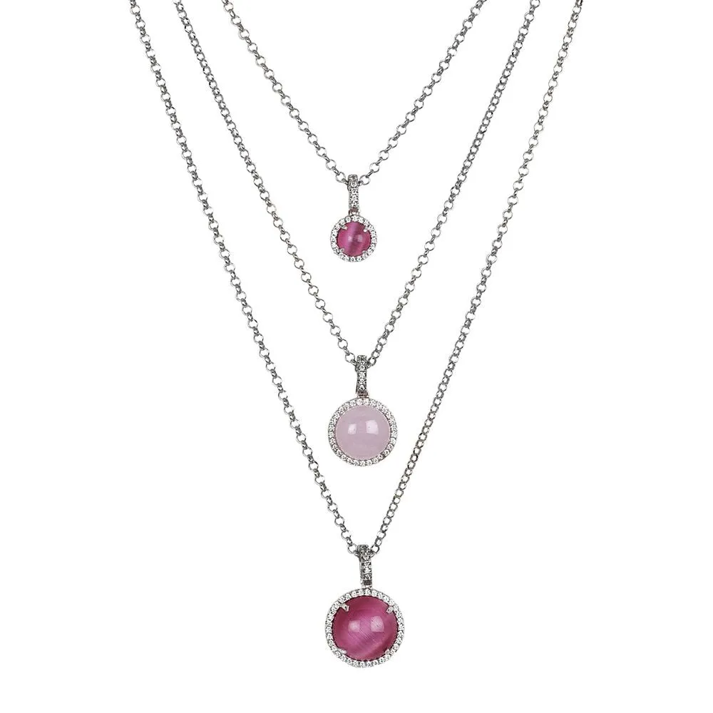 Collana multifilo con zirconi e cabochon rosa chiaro e fucsia gatteggiante