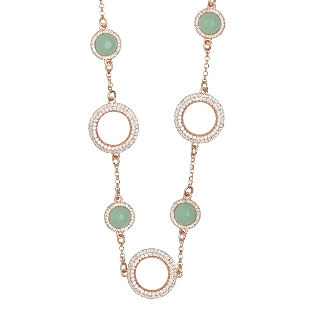 Collana con decoro di cabochon verde acqua e zirconi