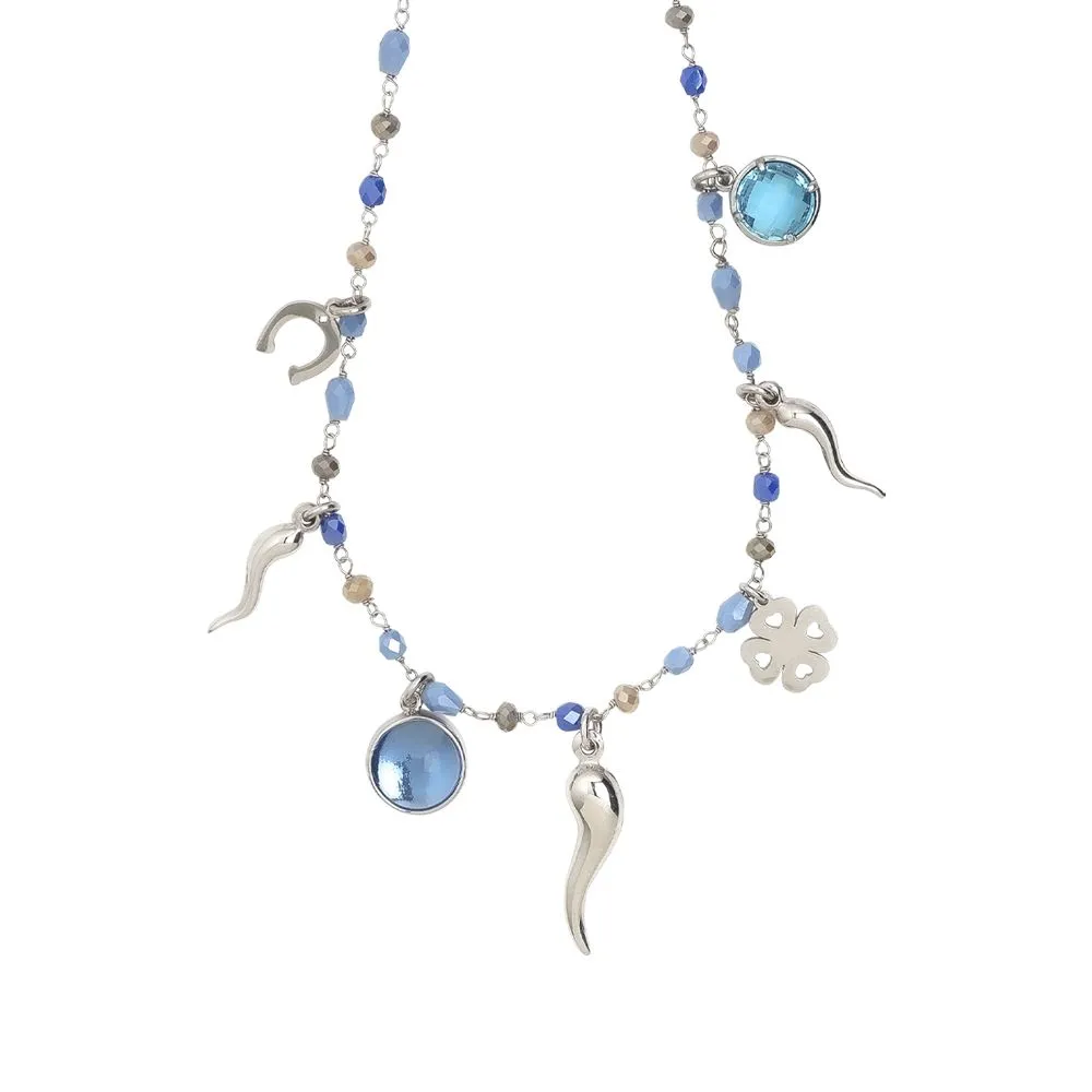 Collana rosario con cristalli multicolor sfumature del blu e charms tema "fortuna"