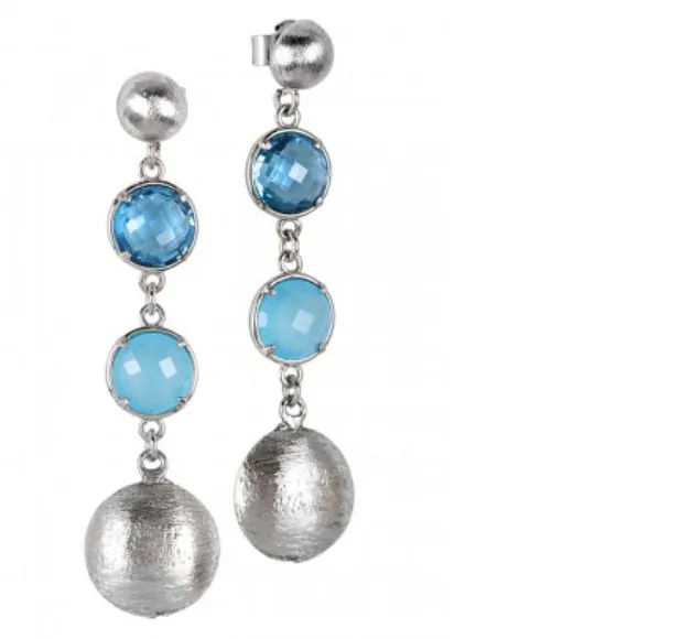 Orecchini rodiati pendenti con cristalli sky e celeste milk