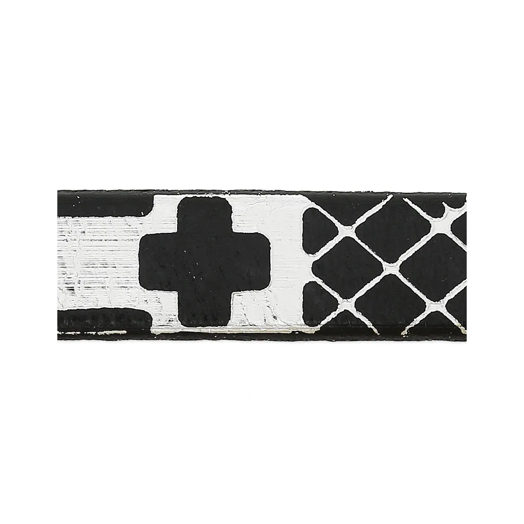 Laccetto cuoio motivi geometrici 10 mm Nero/Argentato x50cm