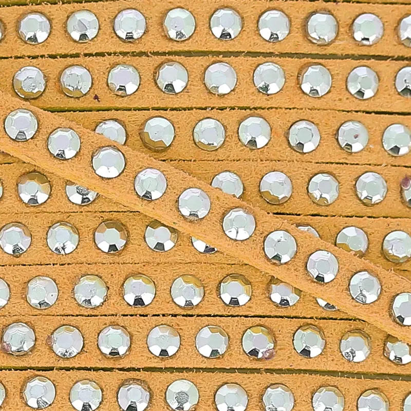 Laccetto pelle borchiato 3 mm Orange/Argenté x5m