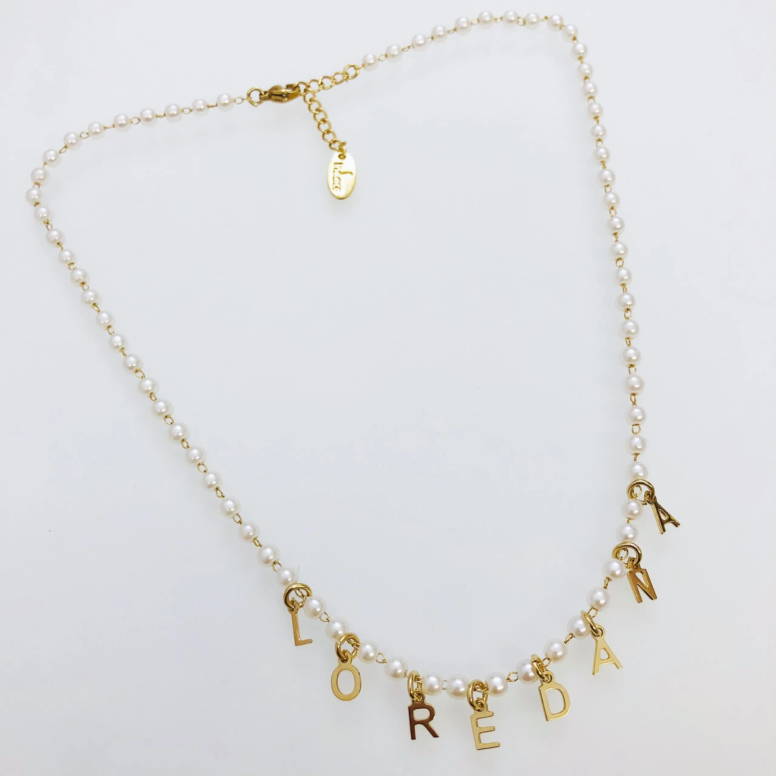 Collana perline nome intero