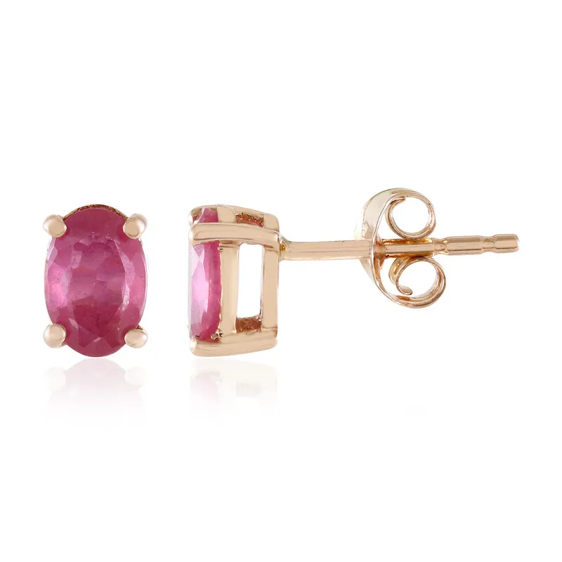 Orecchini in oro con Zaffiro Rosa del Madagascar