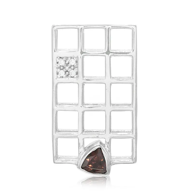 Ciondolo in argento con Zircone Rosso