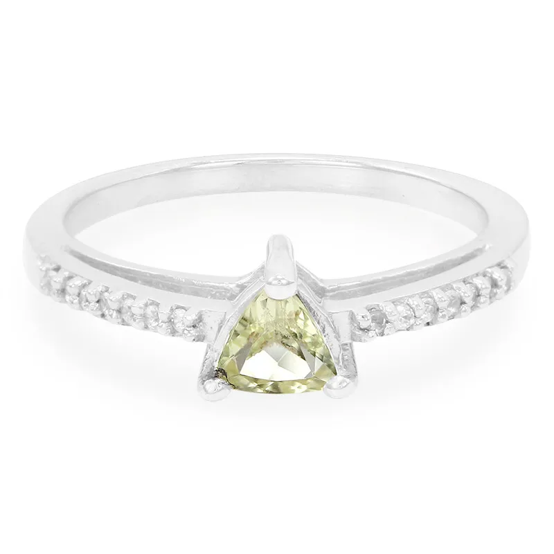 Anello in argento con Apatite Canadese