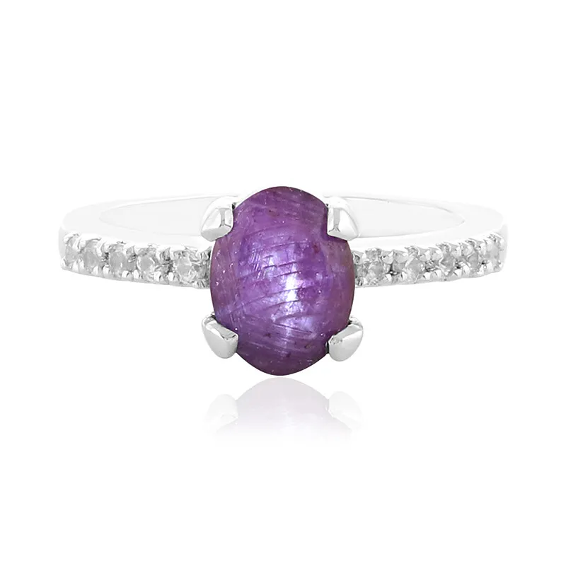 Anello in argento con Rubino Stellato Channapatna